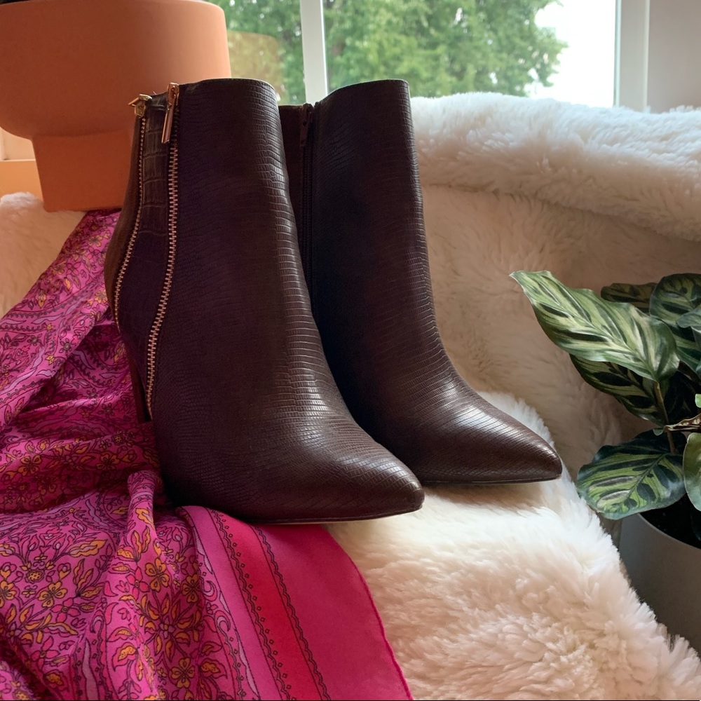 NEW! Brown Faux-Croc Heeled Booties w/Gold Zippers